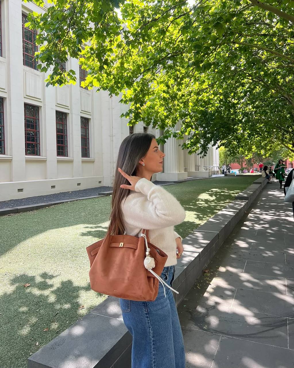 Hana Medium Tote - Brown