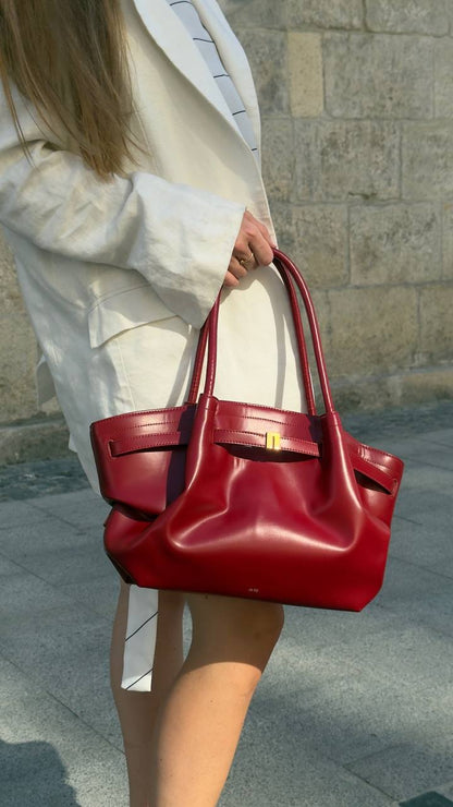Hana Medium Tote Bag - Claret