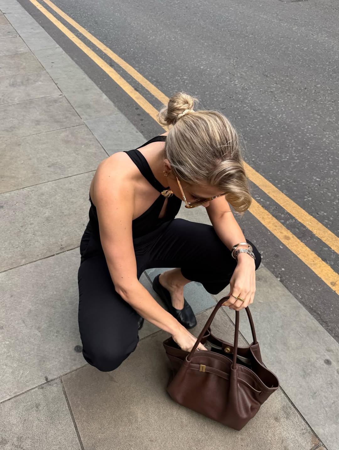 Hana Medium Tote Bag - Dark Brown