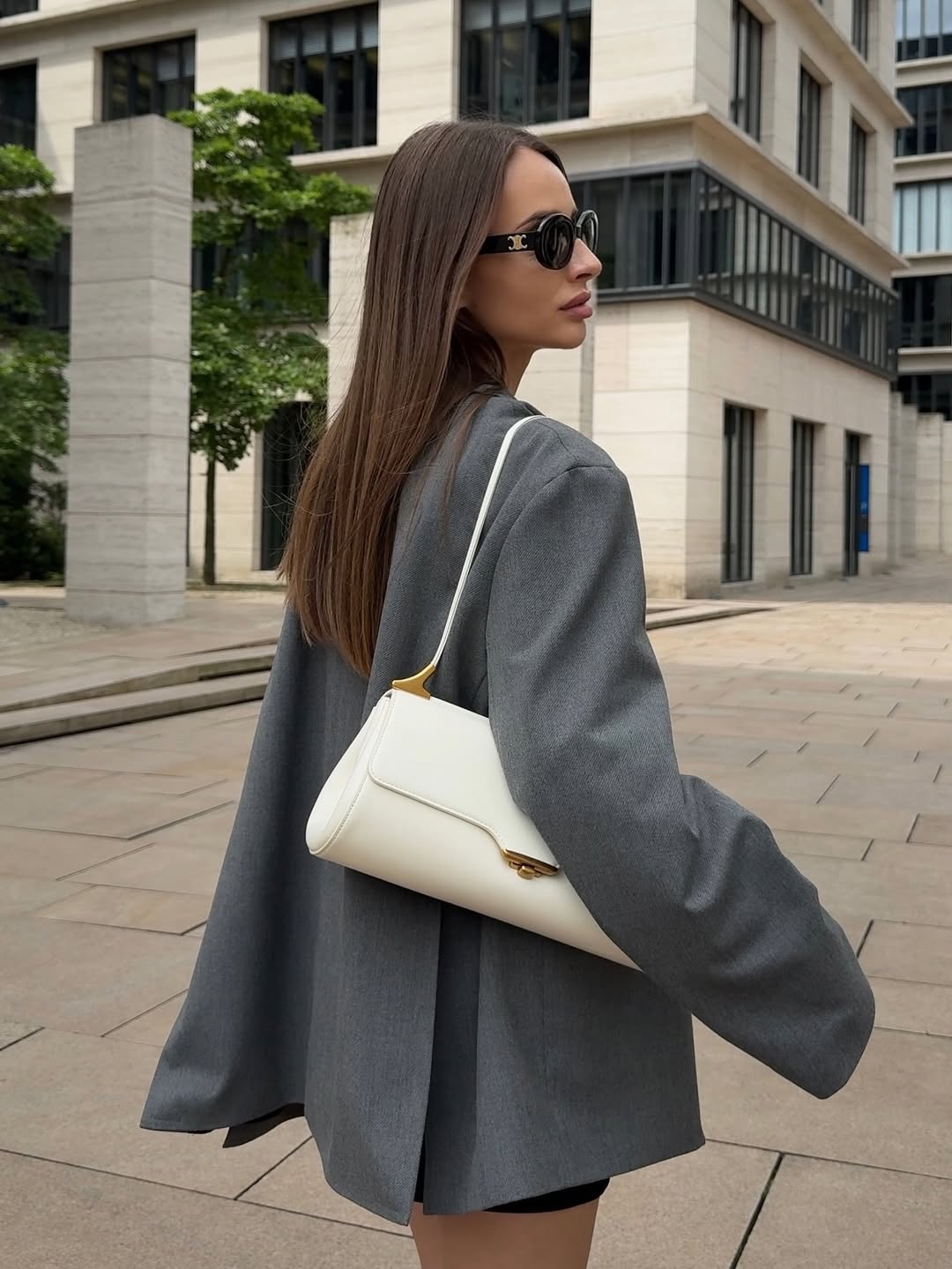 Eloise Shoulder Bag - White