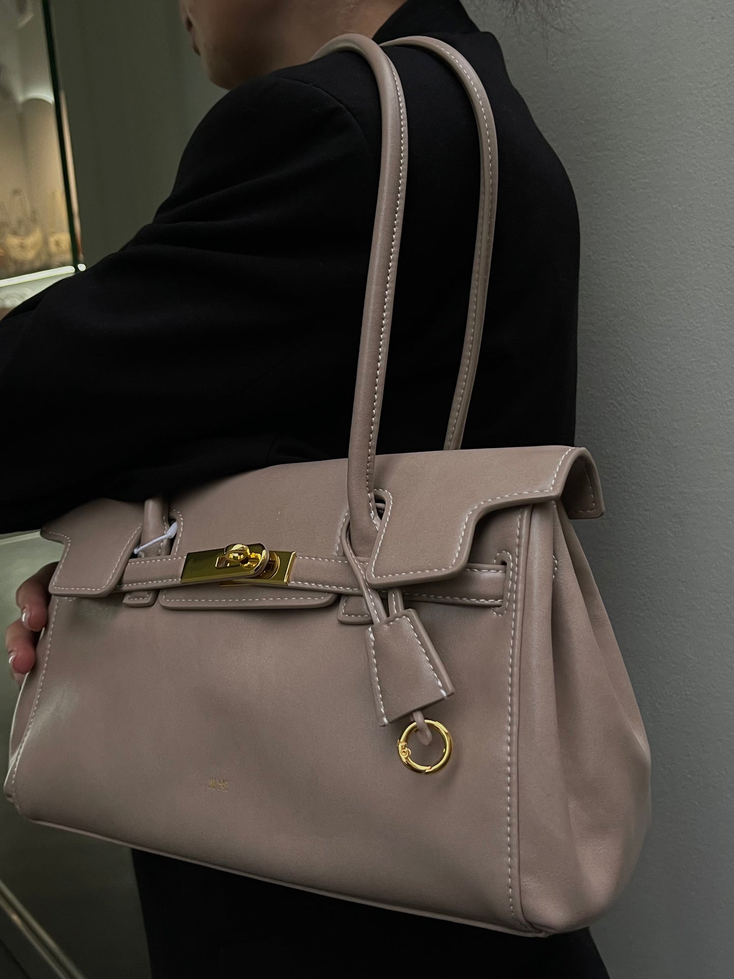 Yara Shoulder Bag - Gray Apricot