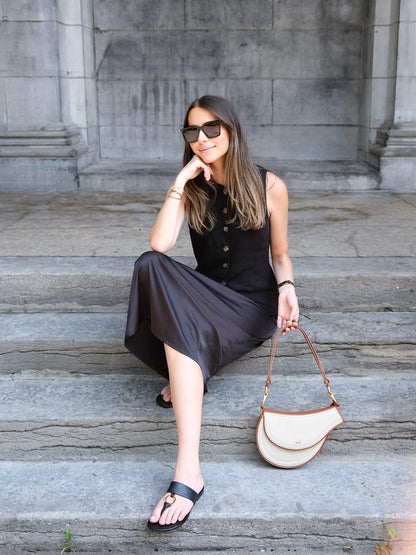 Ashlie - Brown Canvas