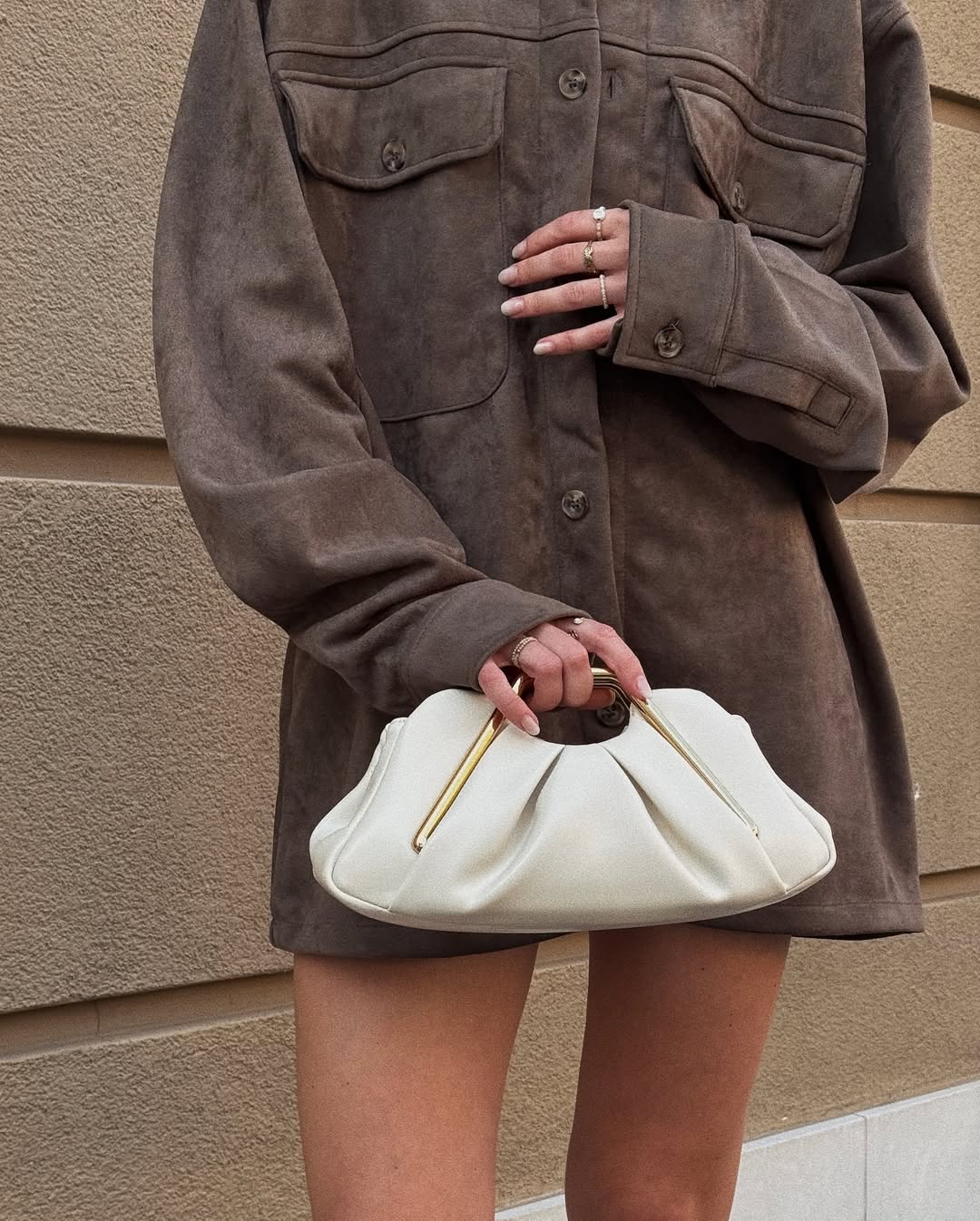 Lila Metal Frame Clutch - Ivory