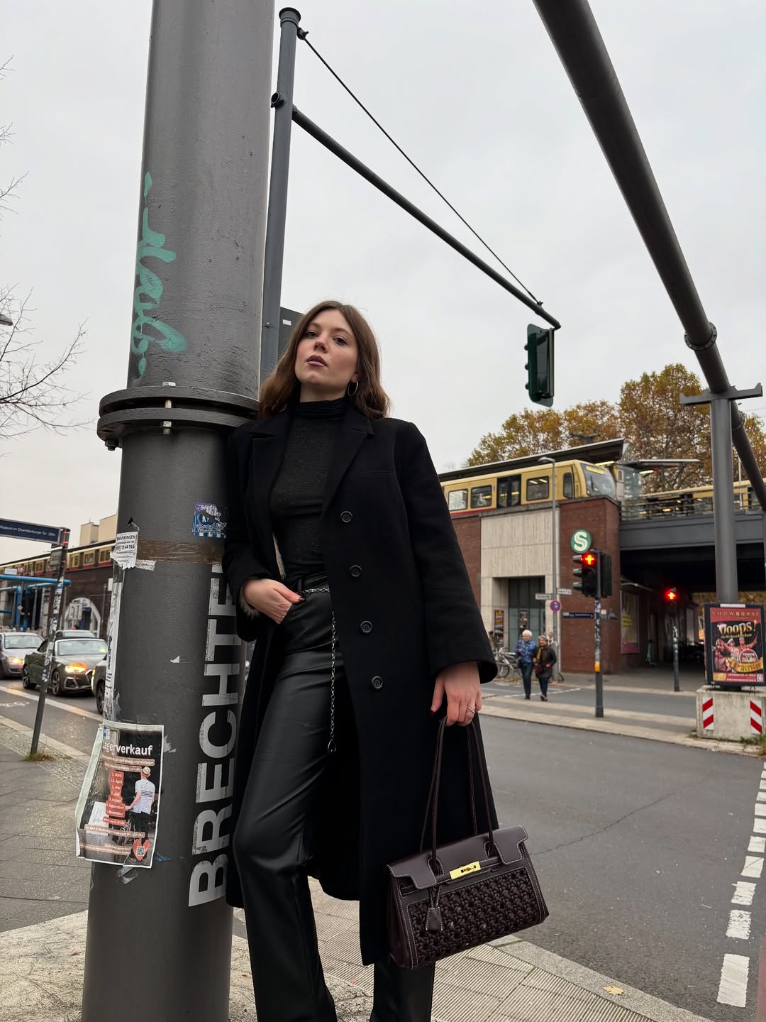 Yara Shoulder Bag - Dark Red
