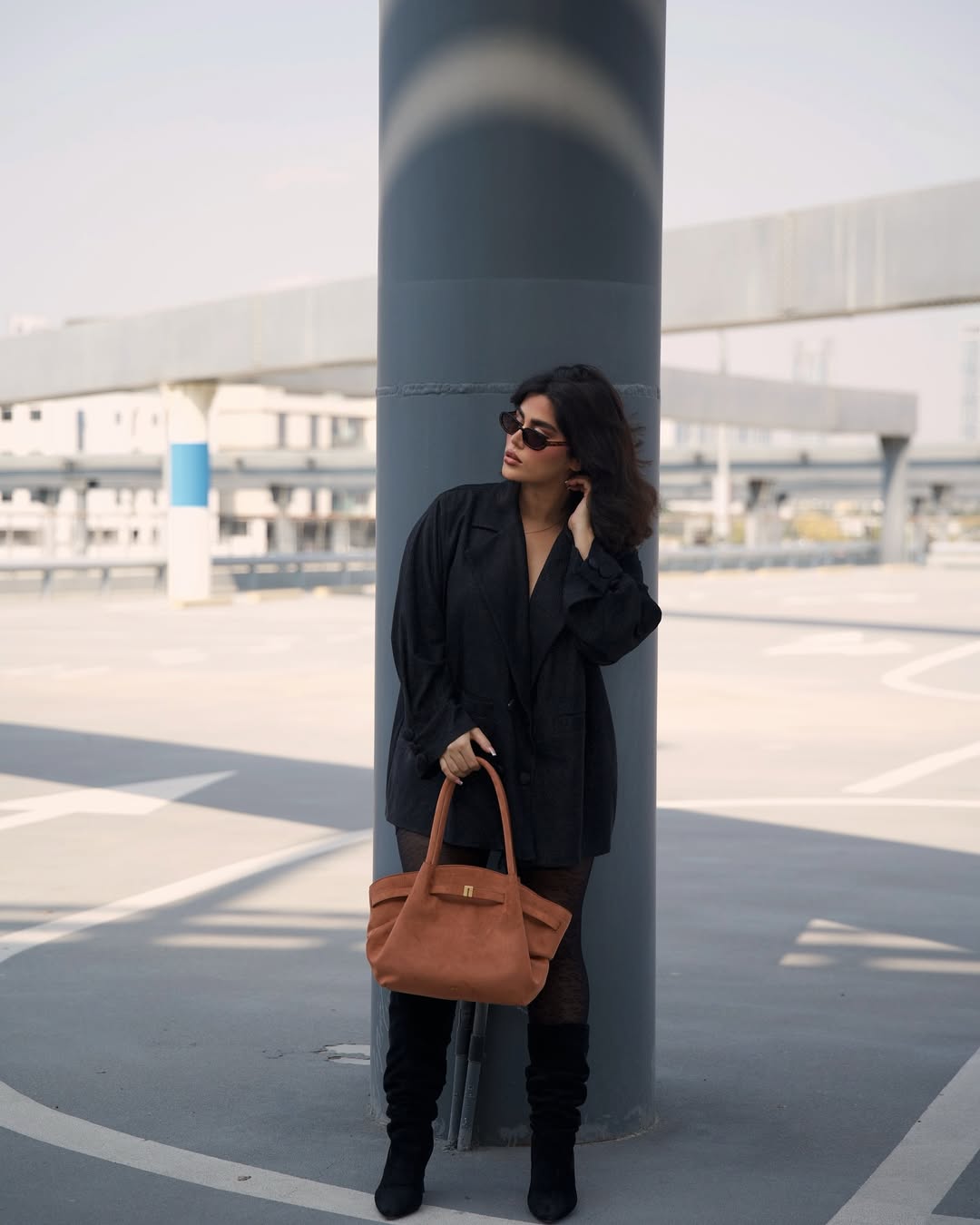 Hana Medium Tote - Brown