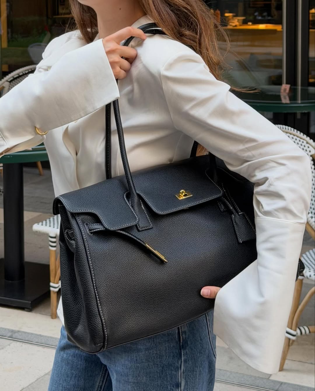 Yara Large Shoulder Bag - Black